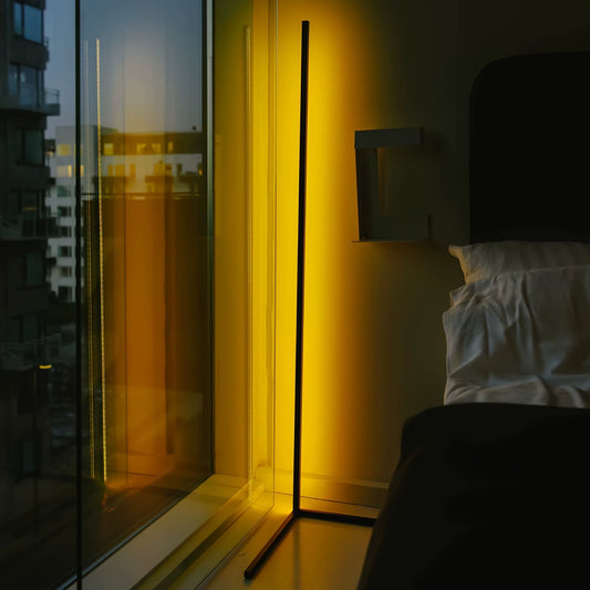 Lume Edge Lamp